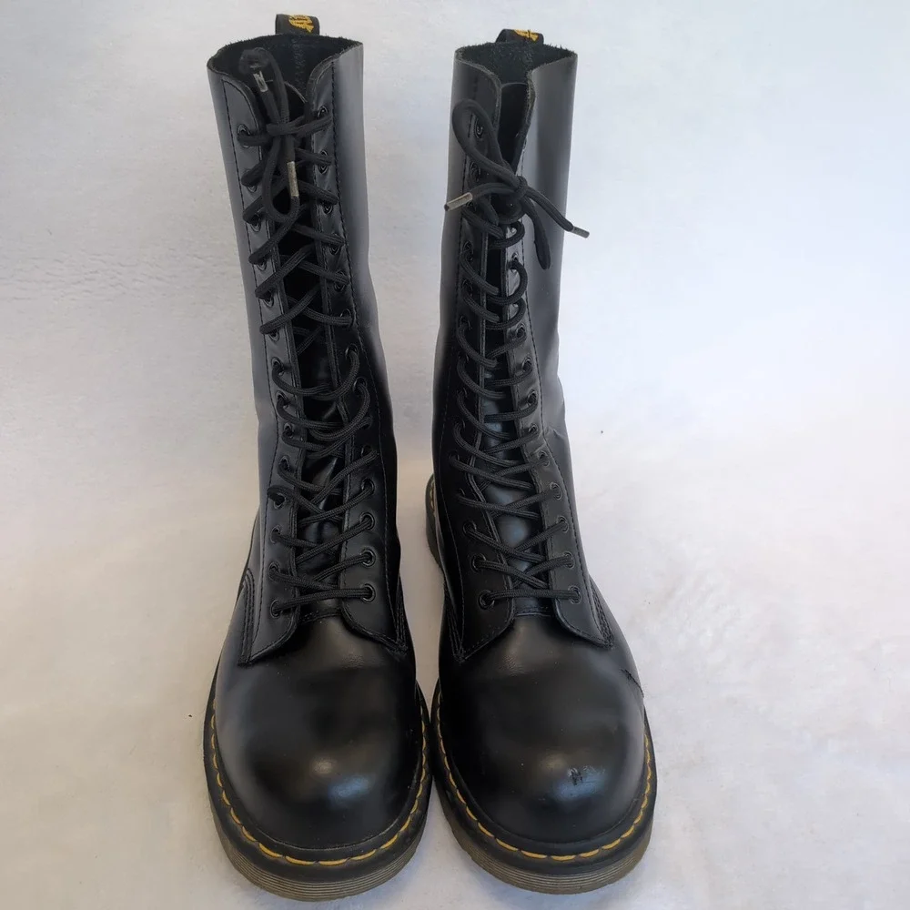 Dr. Martens dr martens